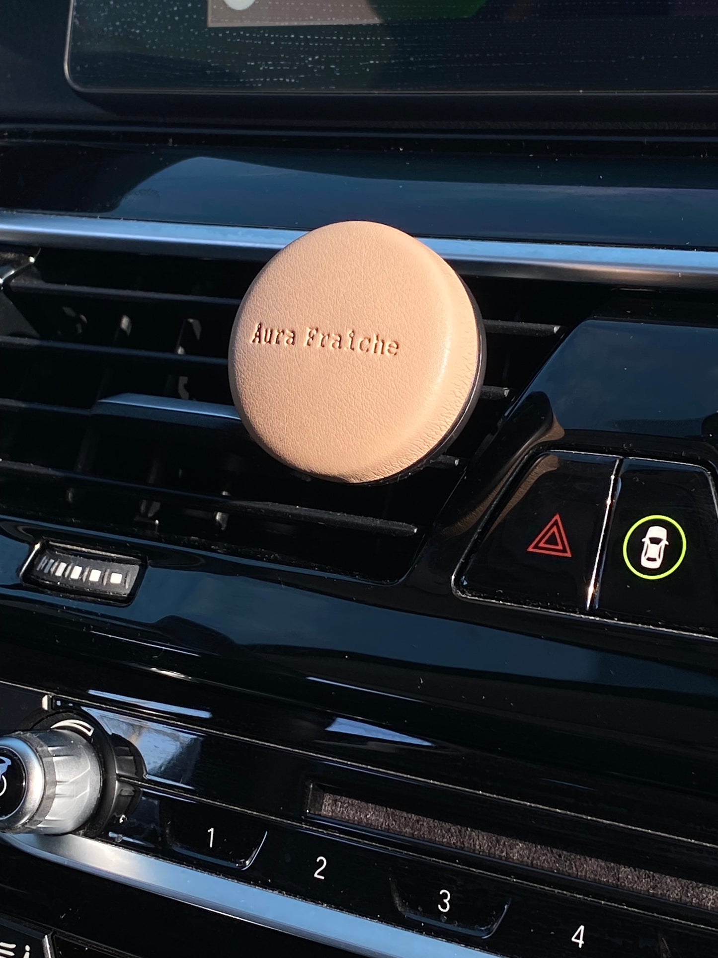 Aura Fraîche Leather Beige